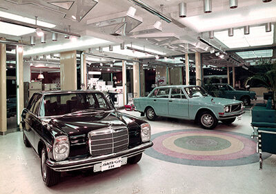 YANASE Showroom